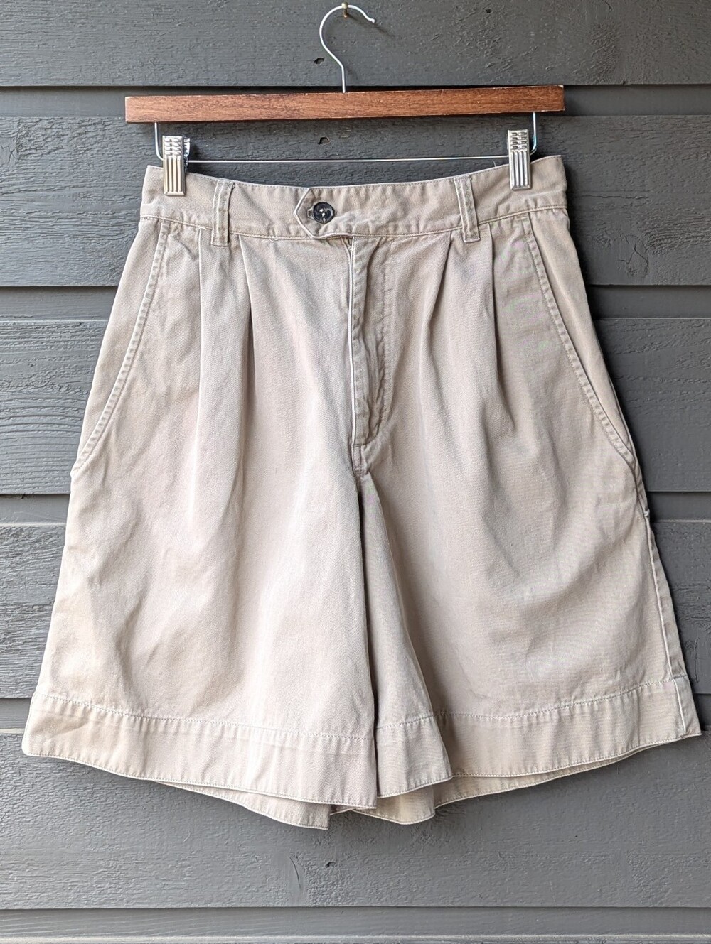 VTG 1992 Patagonia Khaki Tan High Waist Pleated Short Size 10 Style 57809 Cotton